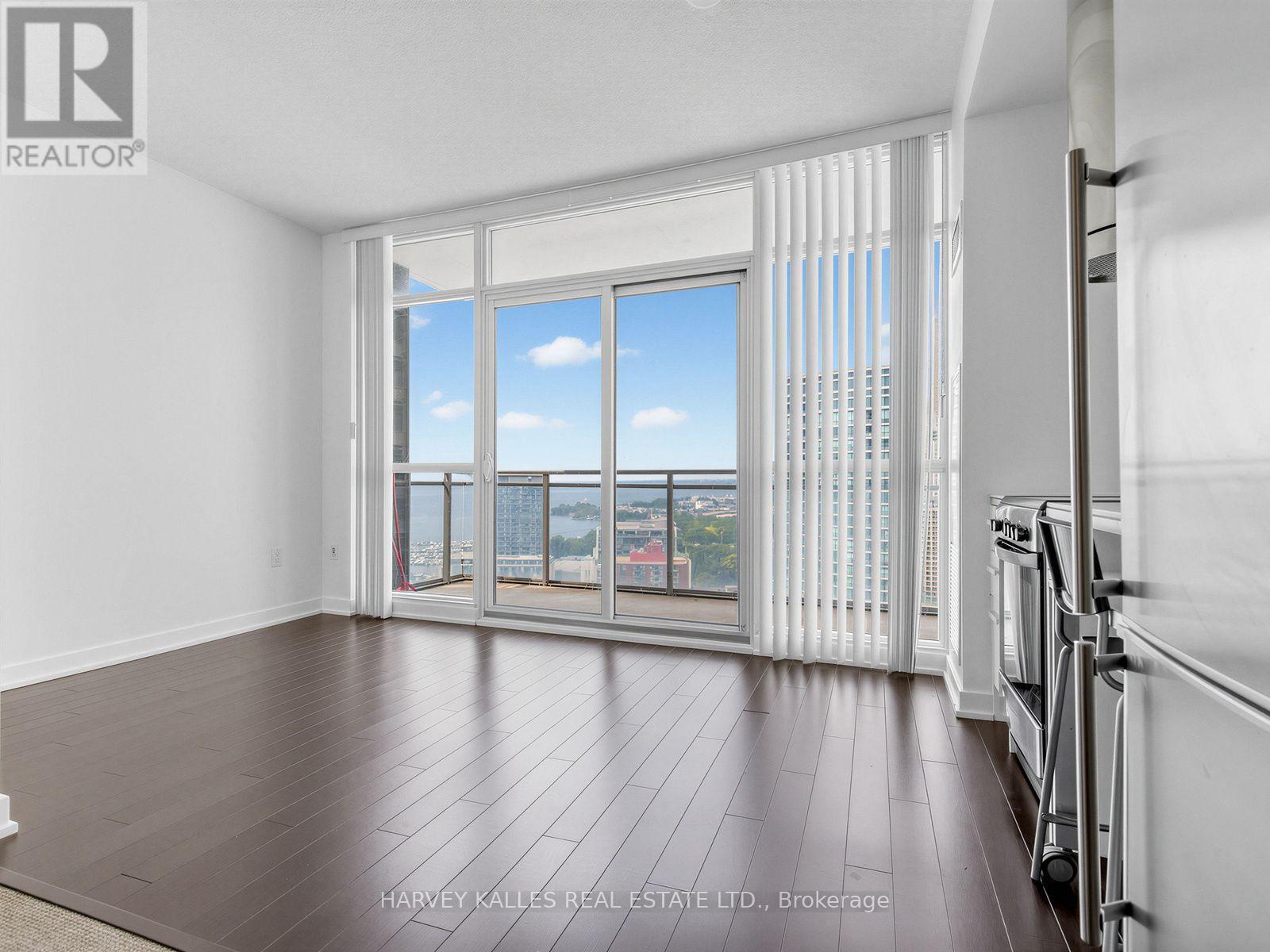 3002 - 38 Dan Leckie Way, Toronto, Ontario  M5V 2V6 - Photo 6 - C13705980
