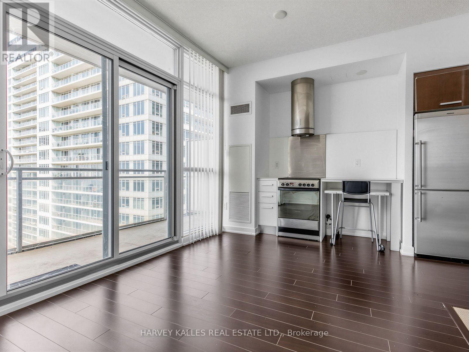 3002 - 38 Dan Leckie Way, Toronto, Ontario  M5V 2V6 - Photo 7 - C13705980