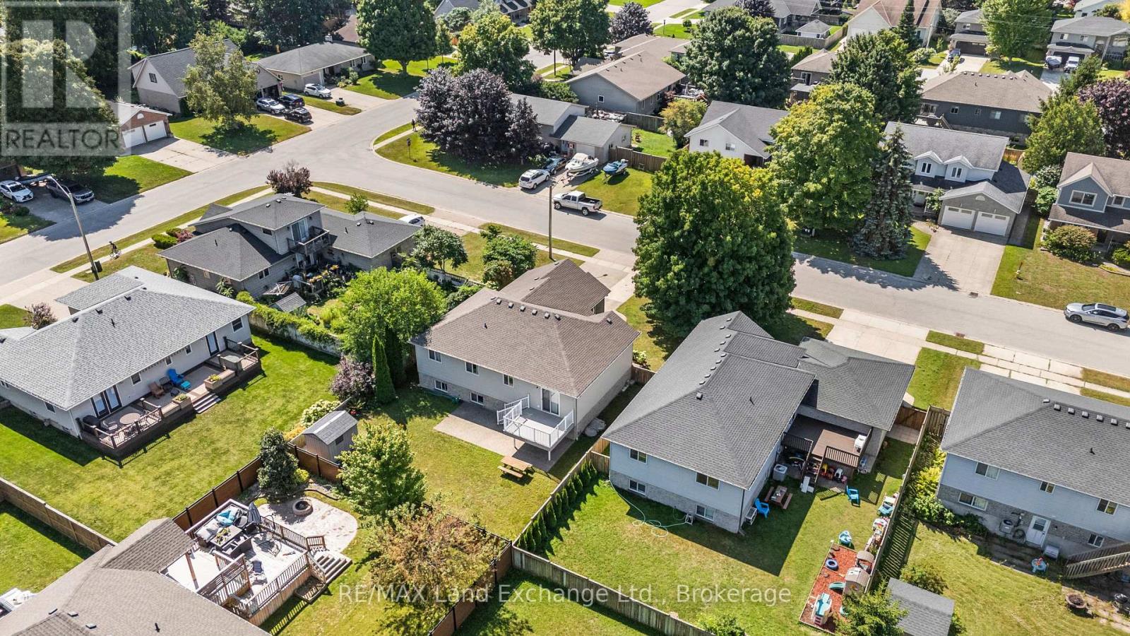 513 Peirson Avenue, Saugeen Shores, Ontario  N0H 2C1 - Photo 5 - X13705896