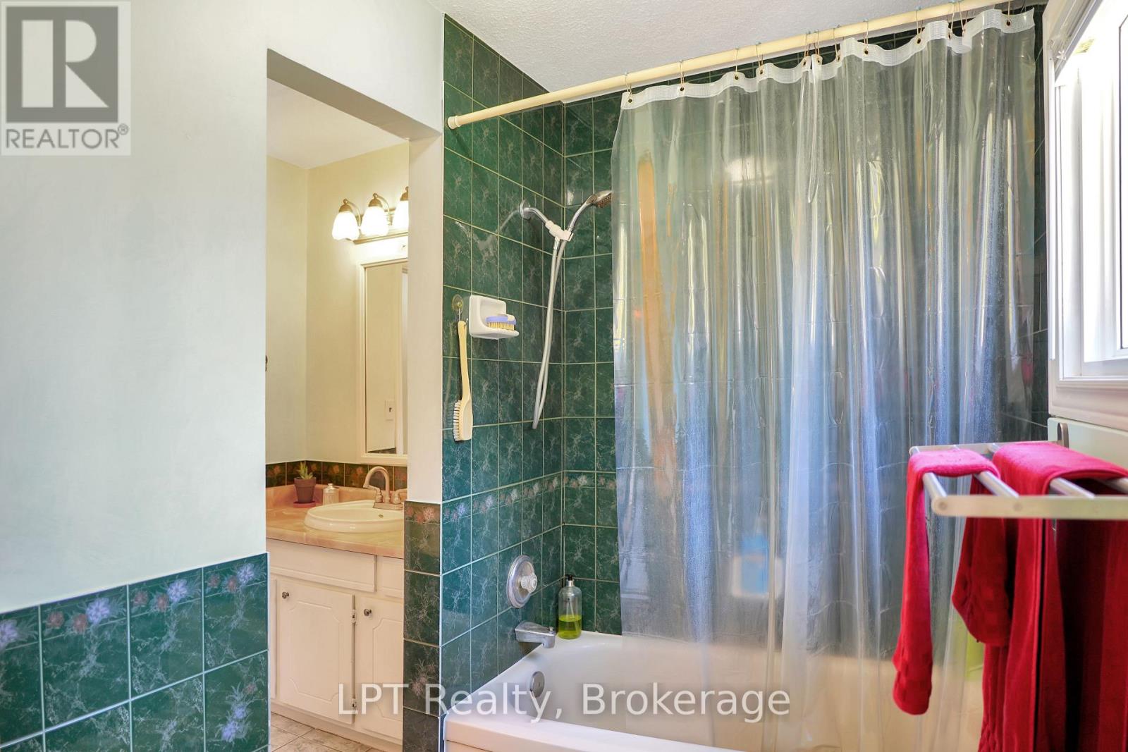 42 William Court, South Bruce Peninsula, Ontario  N0H 2T0 - Photo 23 - X13705902