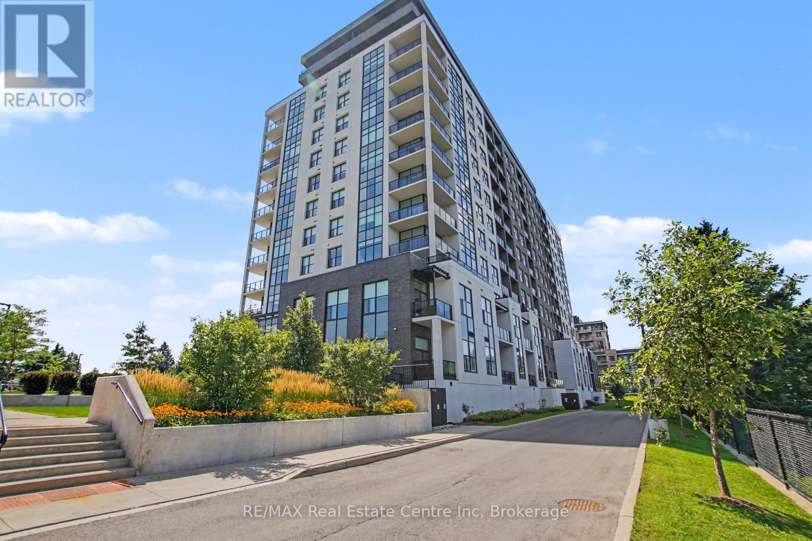 401 - 1878 Gordon Street, Guelph (Pineridge/westminster Woods), Ontario  N1L 0P4 - Photo 2 - X13705916