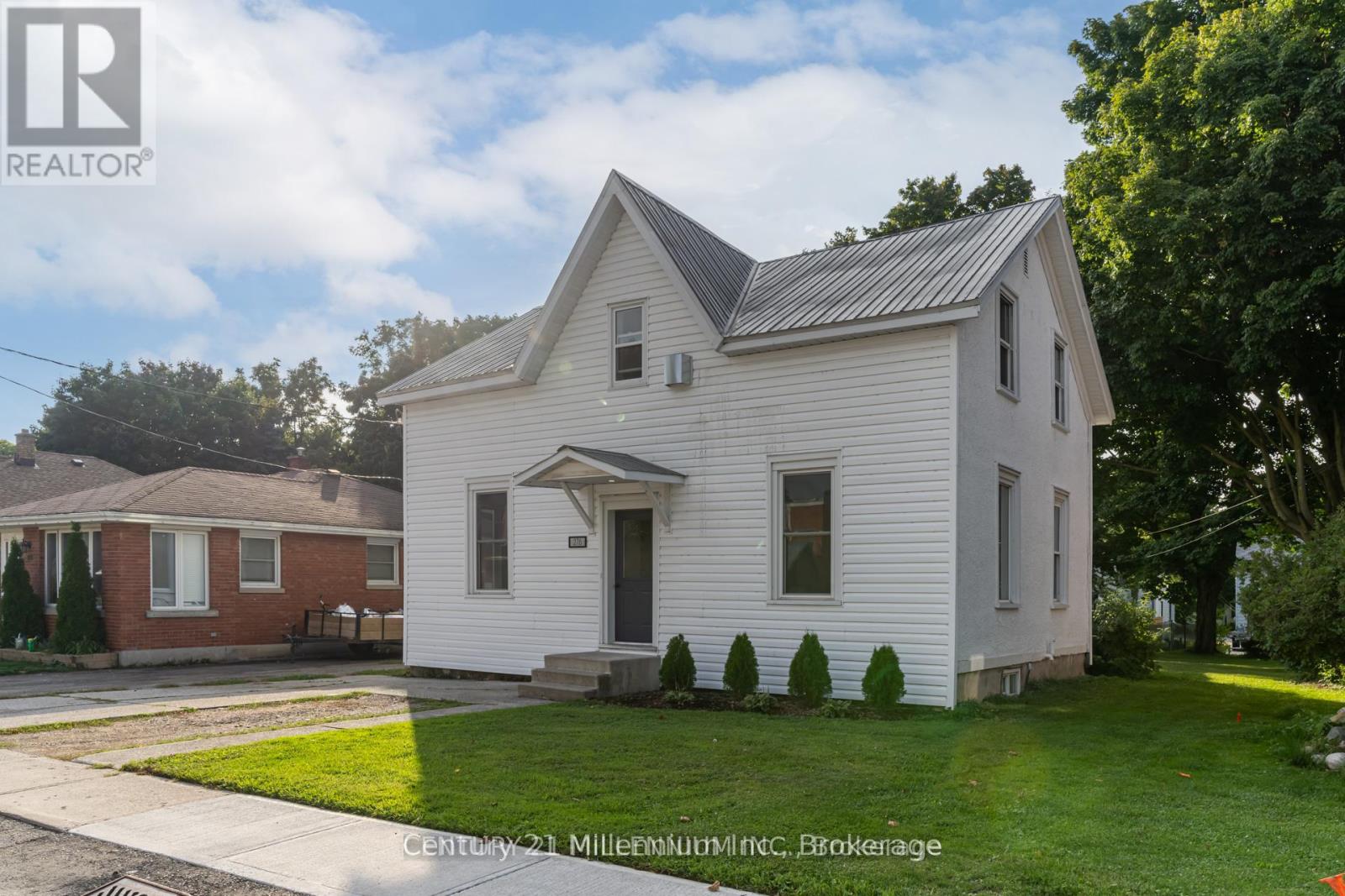 276 Edward Street, North Huron (Wingham), Ontario  N0G 2W0 - Photo 2 - X13705964