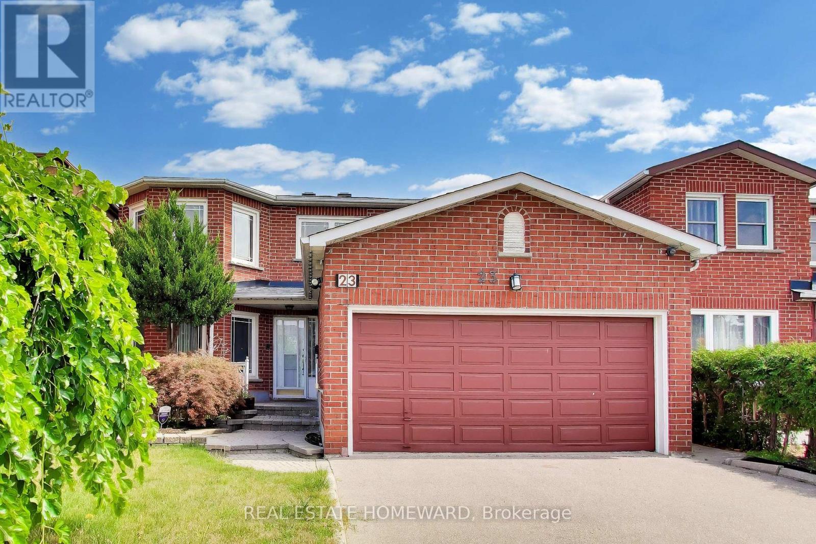 23 Hutchcroft Avenue, Toronto, Ontario  M1V 3S3 - Photo 1 - E13705970