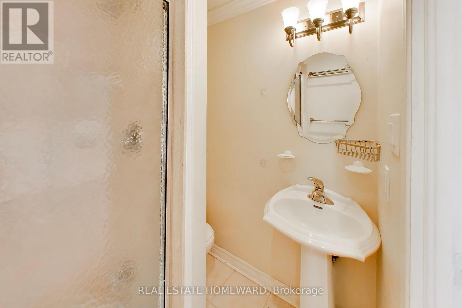 23 Hutchcroft Avenue, Toronto, Ontario  M1V 3S3 - Photo 19 - E13705970