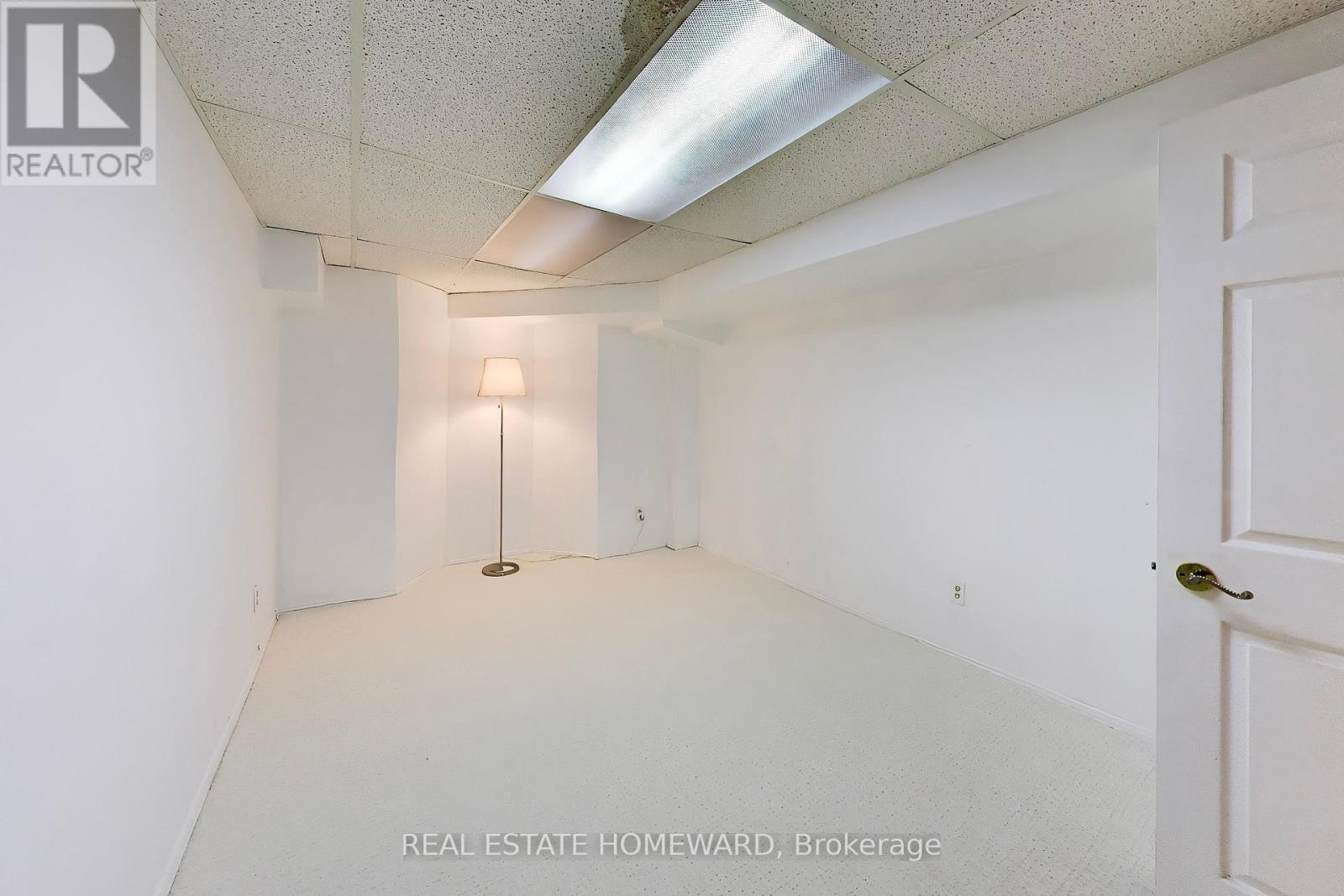 23 Hutchcroft Avenue, Toronto, Ontario  M1V 3S3 - Photo 25 - E13705970