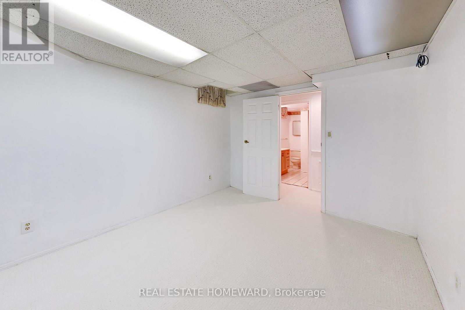 23 Hutchcroft Avenue, Toronto, Ontario  M1V 3S3 - Photo 27 - E13705970