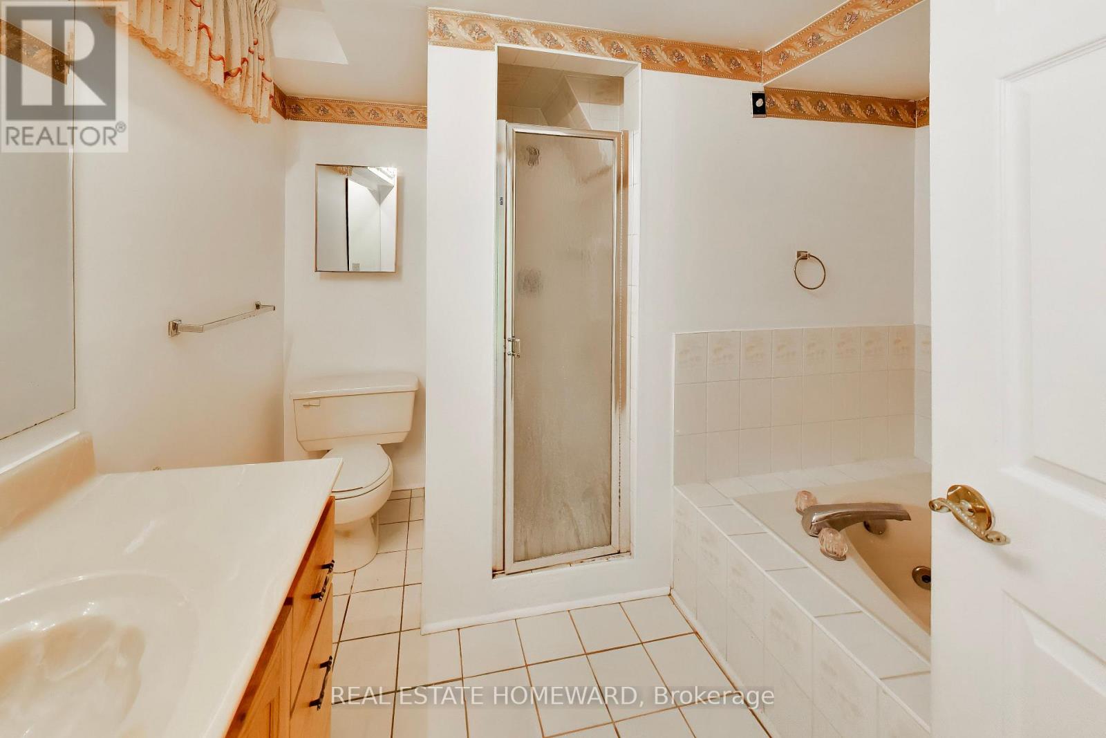 23 Hutchcroft Avenue, Toronto, Ontario  M1V 3S3 - Photo 28 - E13705970