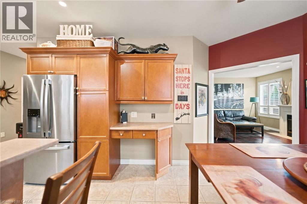 207 Valridge Drive, Ancaster, Ontario L9G 4Y4 - Photo 9 - 40844095
