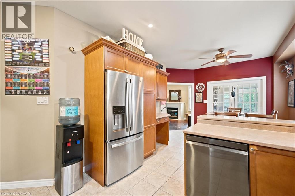 207 Valridge Drive, Ancaster, Ontario L9G 4Y4 - Photo 10 - 40844095