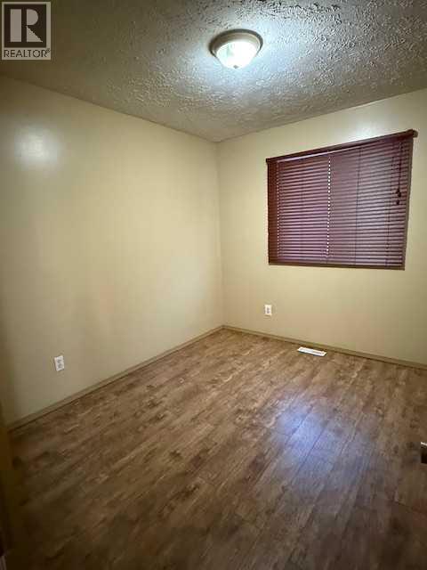 10323 98 Avenue, High Level, Alberta  T0H 1Z0 - Photo 10 - A2275053