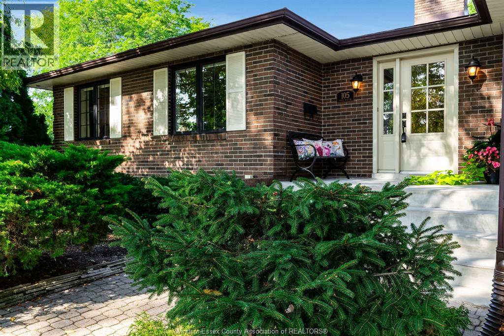 105 Pointe West Drive, Amherstburg, Ontario  N9V 3P1 - Photo 2 - 26020373