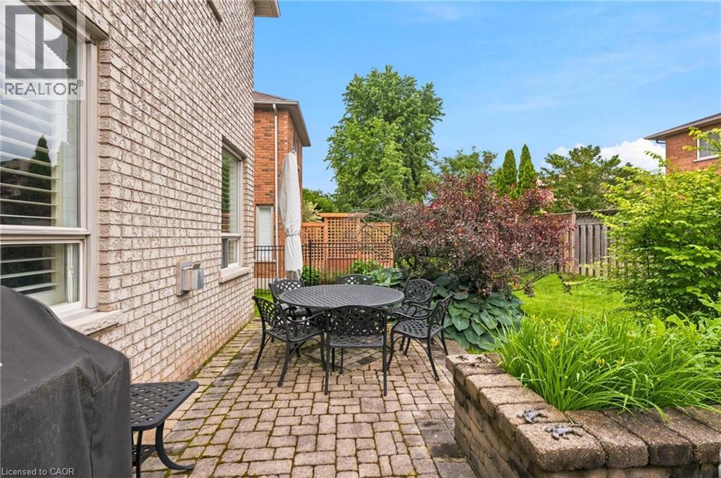 207 Valridge Drive, Ancaster, Ontario L9G 4Y4 - Photo 38 - 40844095