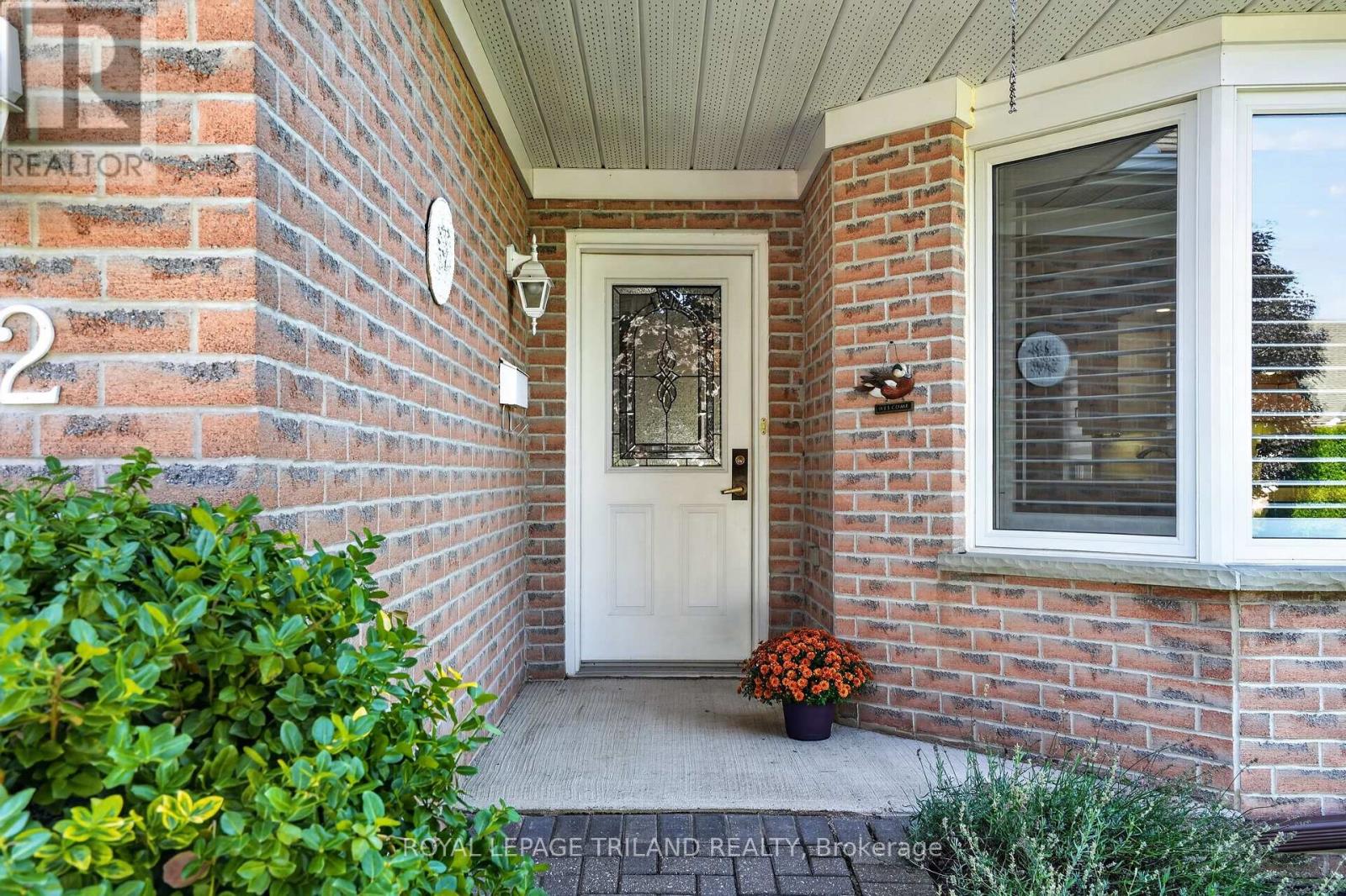 52 Ilderbrook Circle, Middlesex Centre, Ontario  N0M 2A0 - Photo 2 - X13705892