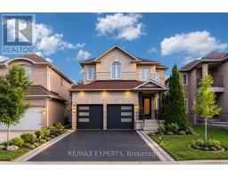 45 NAUGHTON DRIVE, Richmond Hill, Ontario