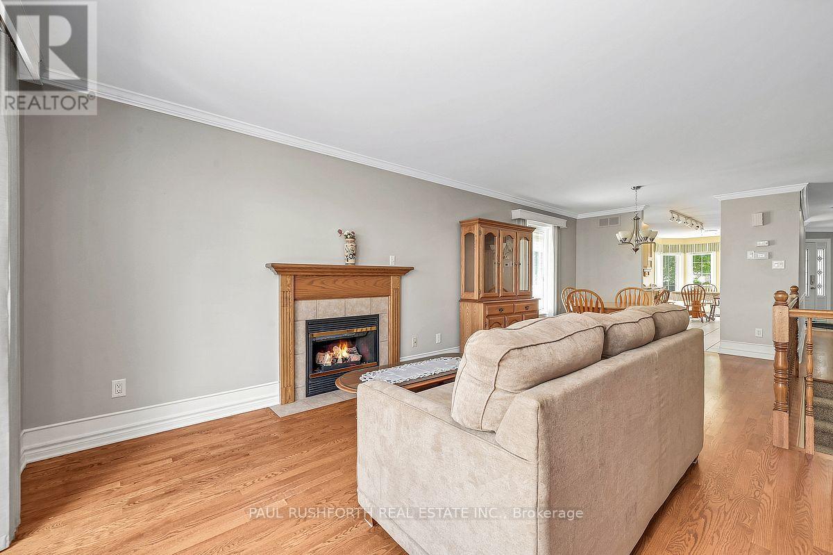 1025 Valin Street, Ottawa, Ontario  K4A 4X7 - Photo 8 - X13705846