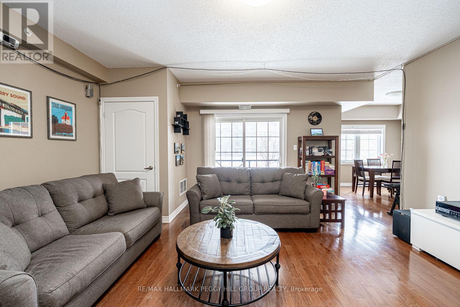 112 - 39 Ferndale Drive S, Barrie, Ontario  L4N 5T5 - Photo 5 - S13705860