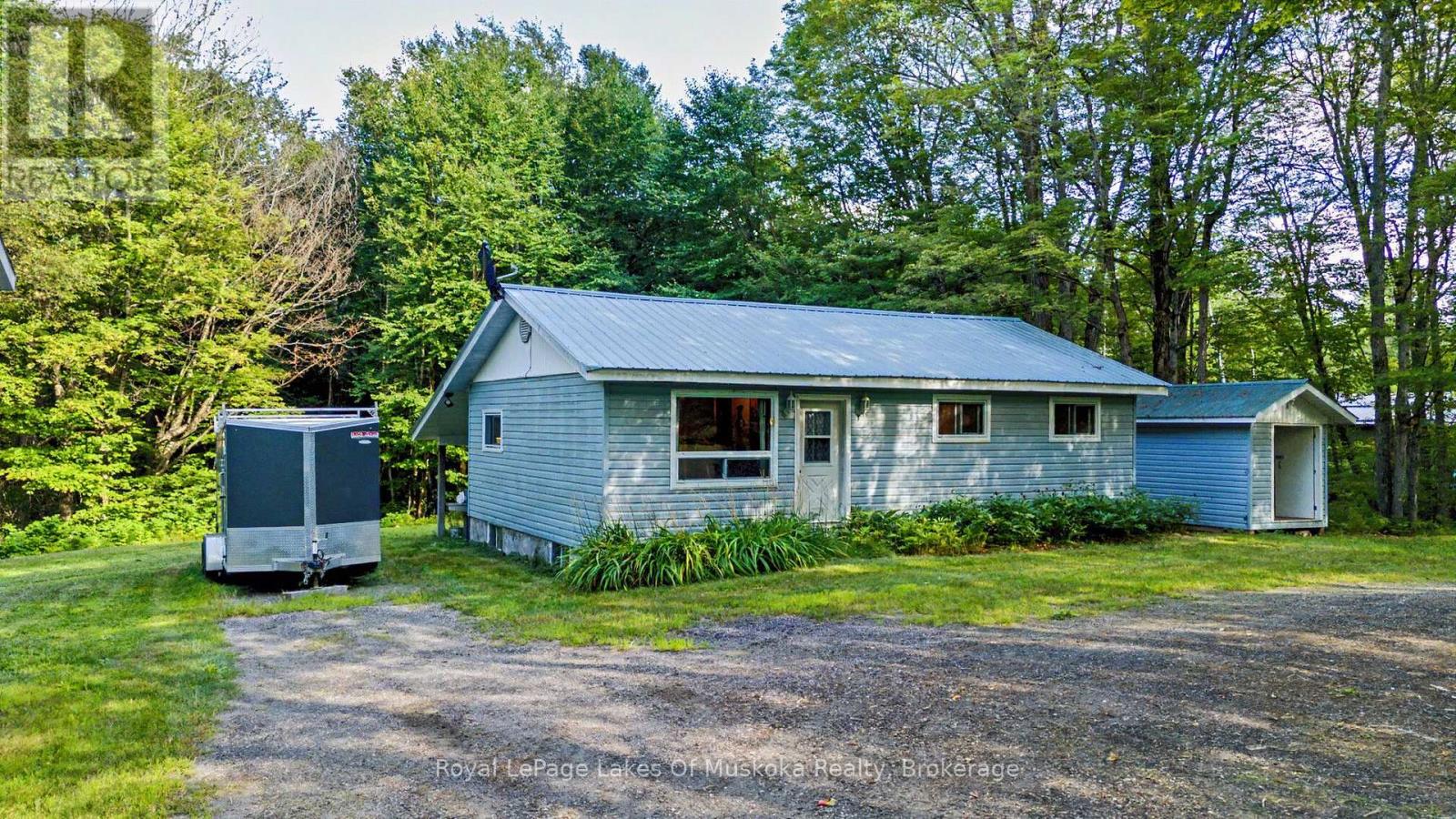 722 SOUTH HORN LK ROAD, Armour, Ontario