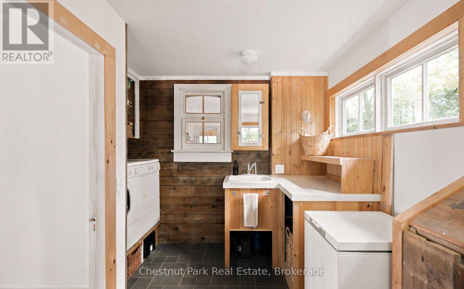 729297 21st Side Road, Blue Mountains, Ontario  N0H 1J0 - Photo 15 - X13456170