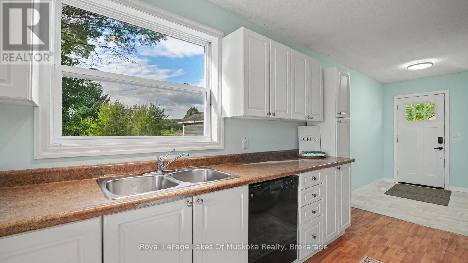 2565 South Horn Lk Road, Magnetawan, Ontario  P0A 1C0 - Photo 5 - X13247766