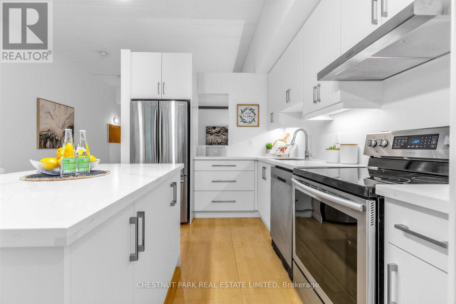 409 - 160 Baldwin Street, Toronto, Ontario  M5T 3K7 - Photo 17 - C13694702