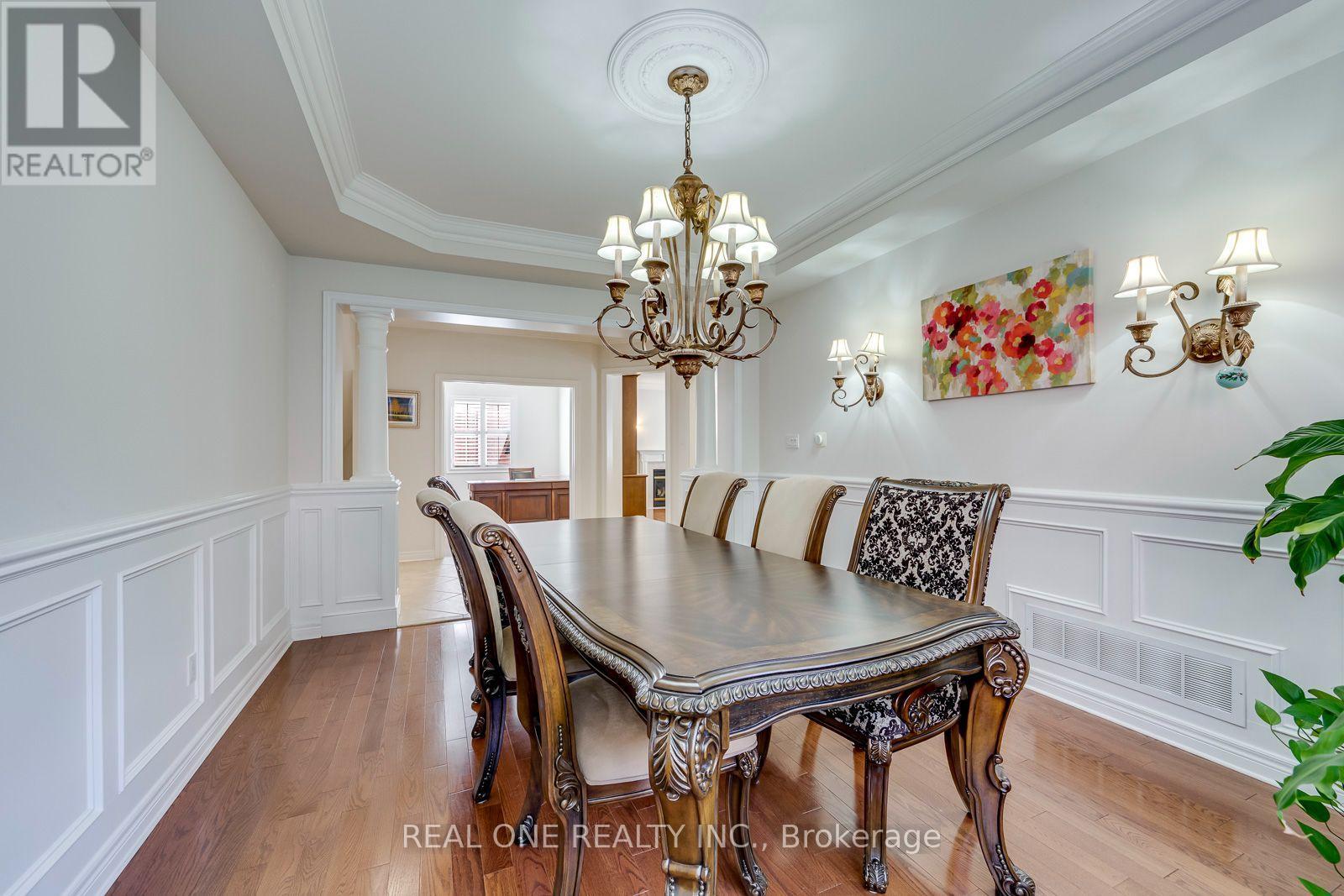 2368 Presquile Drive, Oakville, Ontario  L6H 7R1 - Photo 10 - W13705900
