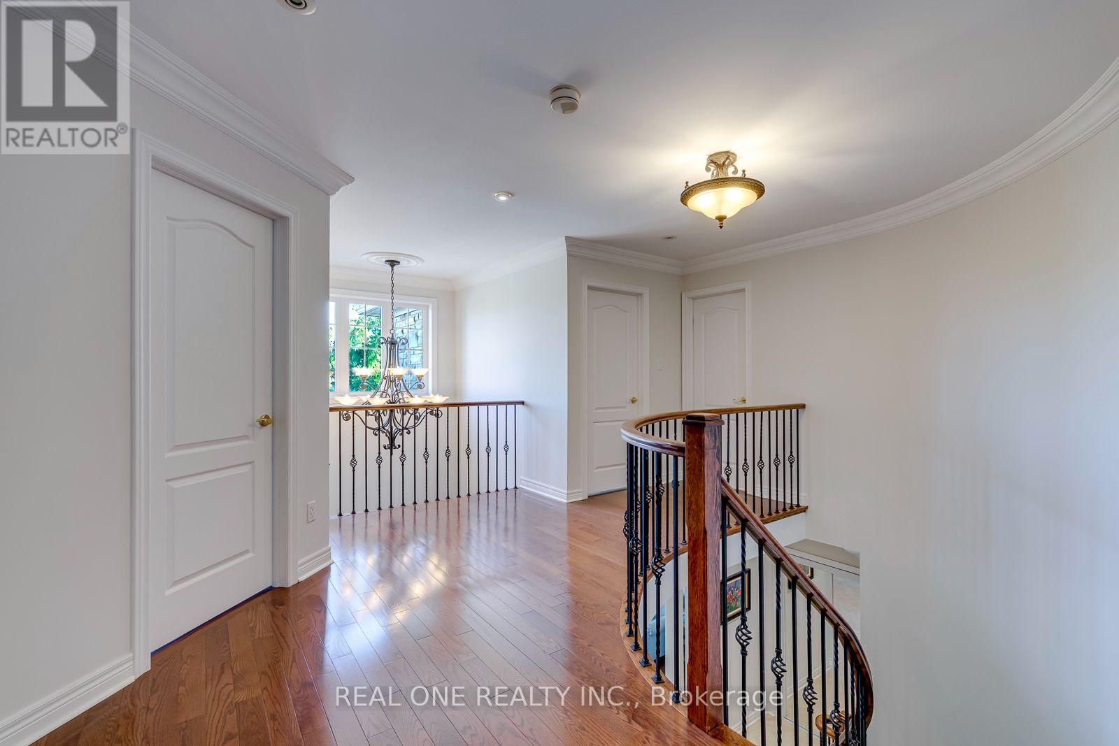2368 Presquile Drive, Oakville, Ontario  L6H 7R1 - Photo 24 - W13705900