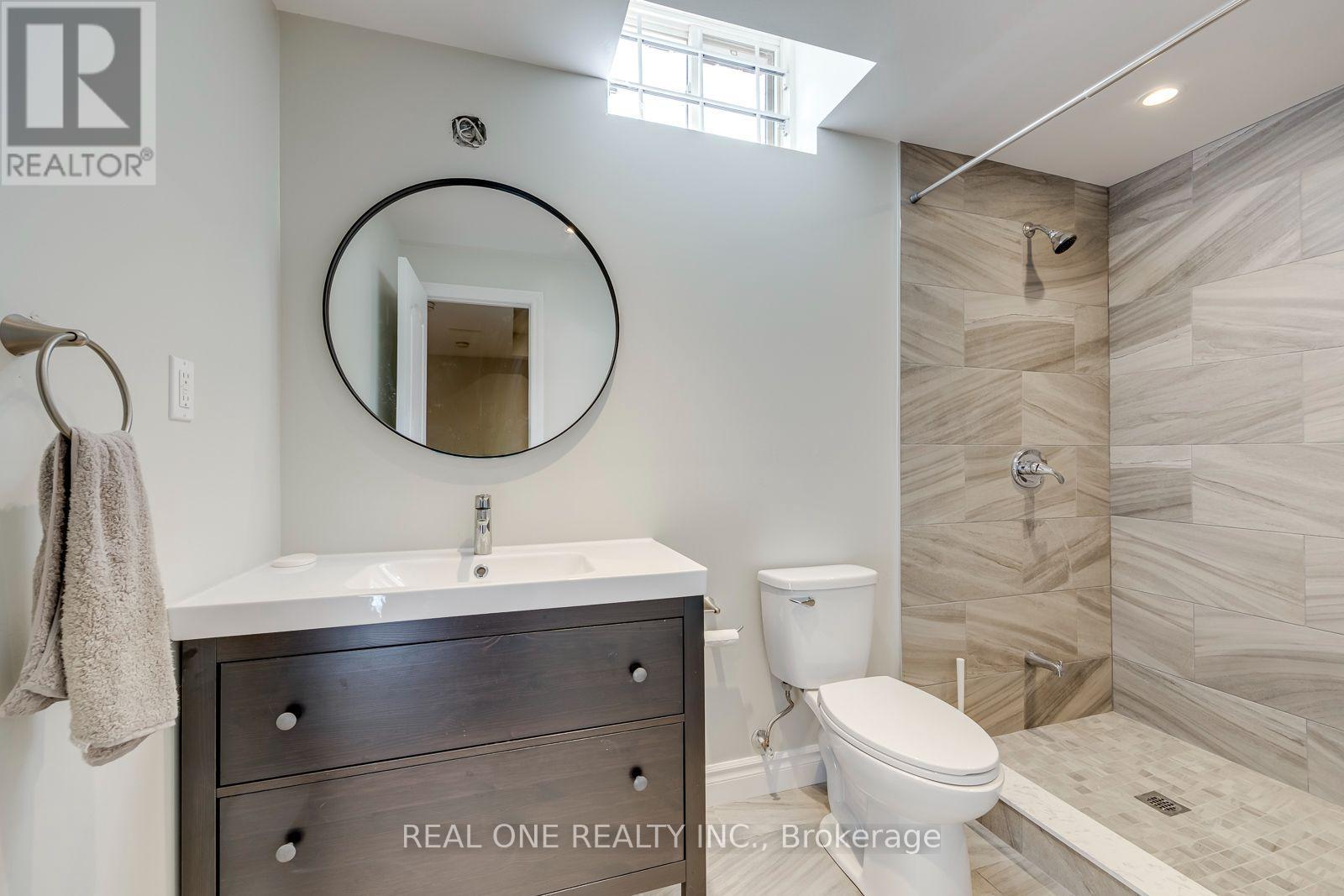 2368 Presquile Drive, Oakville, Ontario  L6H 7R1 - Photo 41 - W13705900