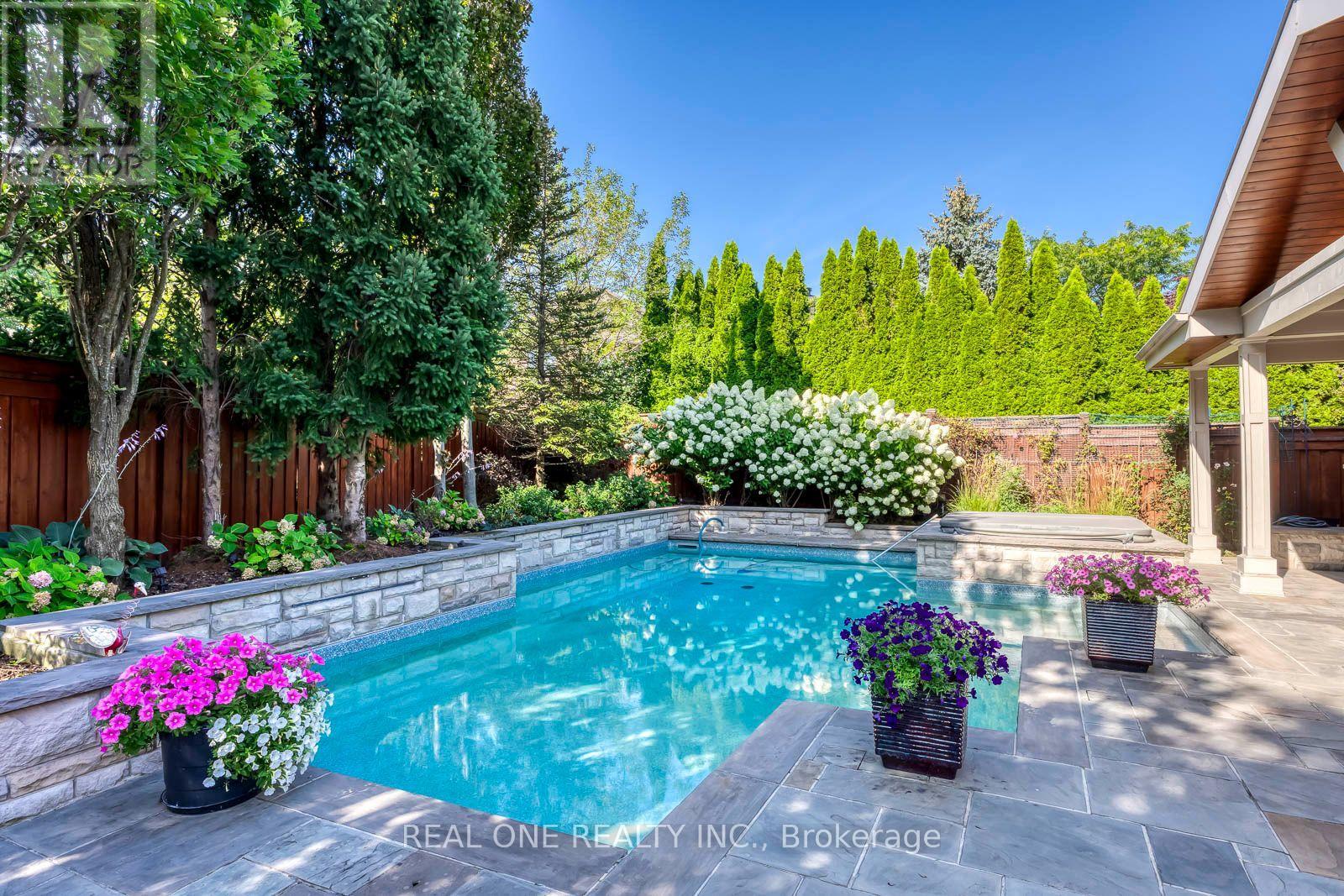 2368 Presquile Drive, Oakville, Ontario  L6H 7R1 - Photo 47 - W13705900
