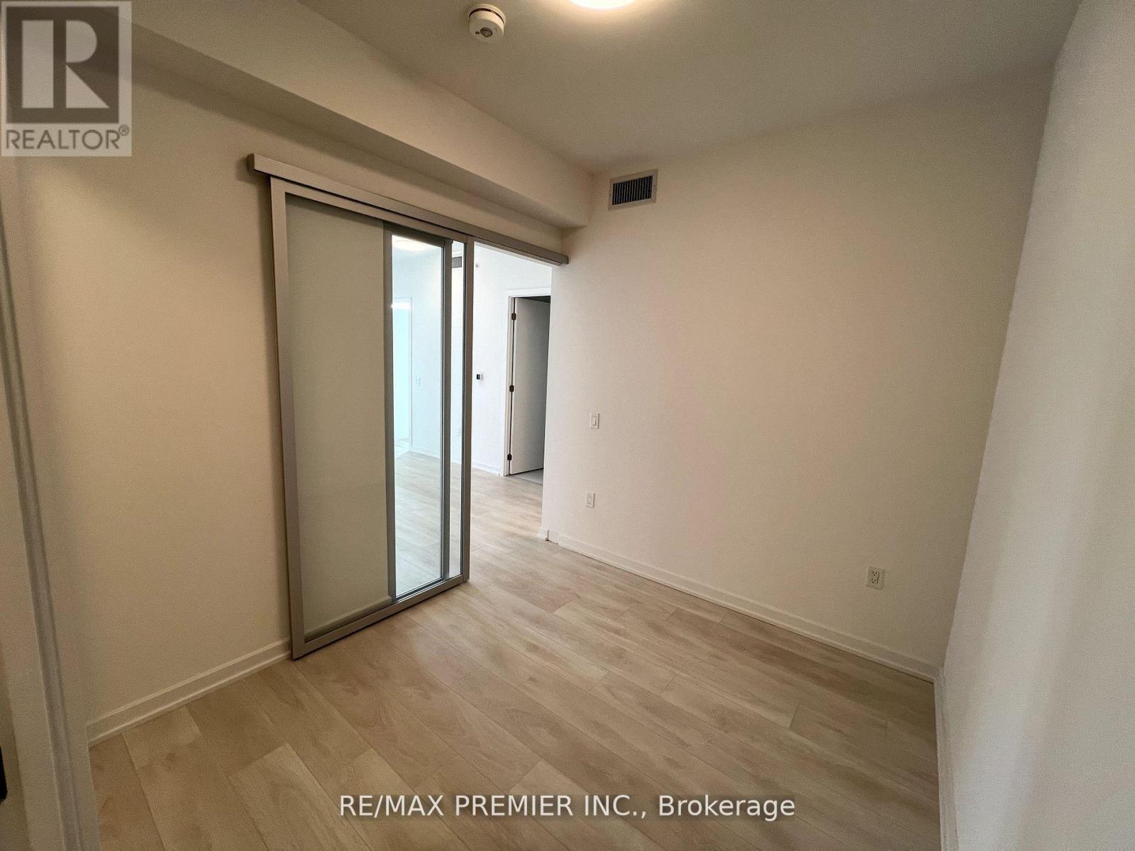1711 - 1285 Dupont Street, Toronto, Ontario  M6H 2A6 - Photo 9 - W13705924