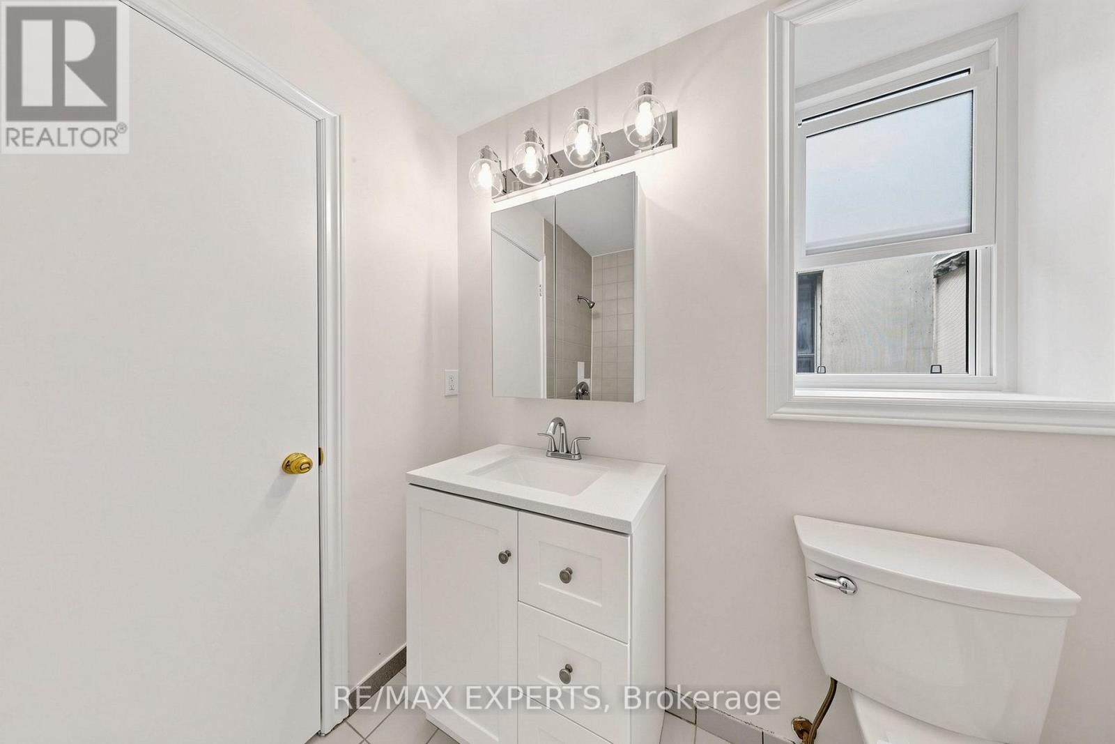 204 - 218 Close Avenue, Toronto, Ontario  M6K 1M3 - Photo 29 - W13705956