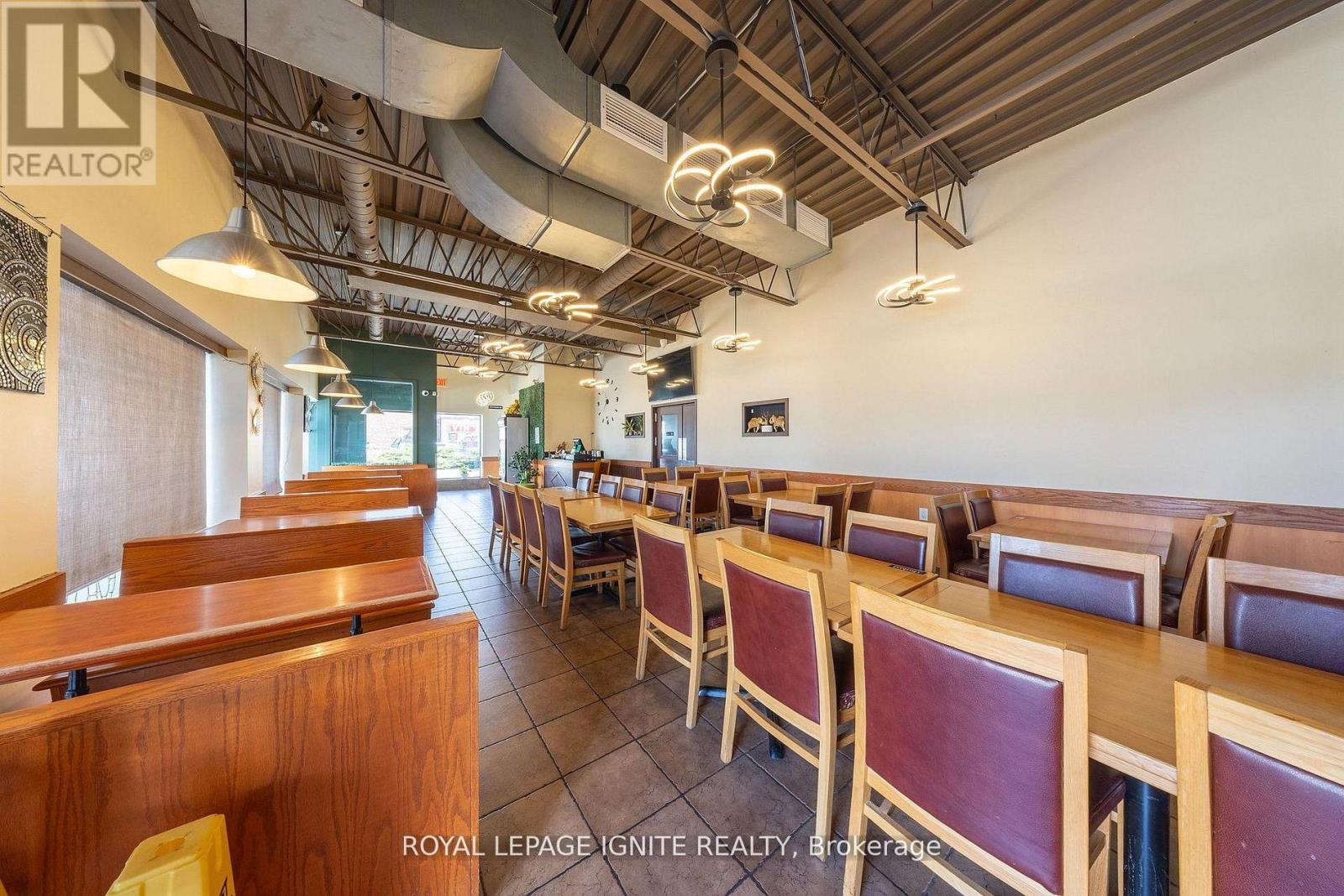 1 - 1706 Dundas Street E, Mississauga, Ontario  L4X 1L7 - Photo 4 - W13705962