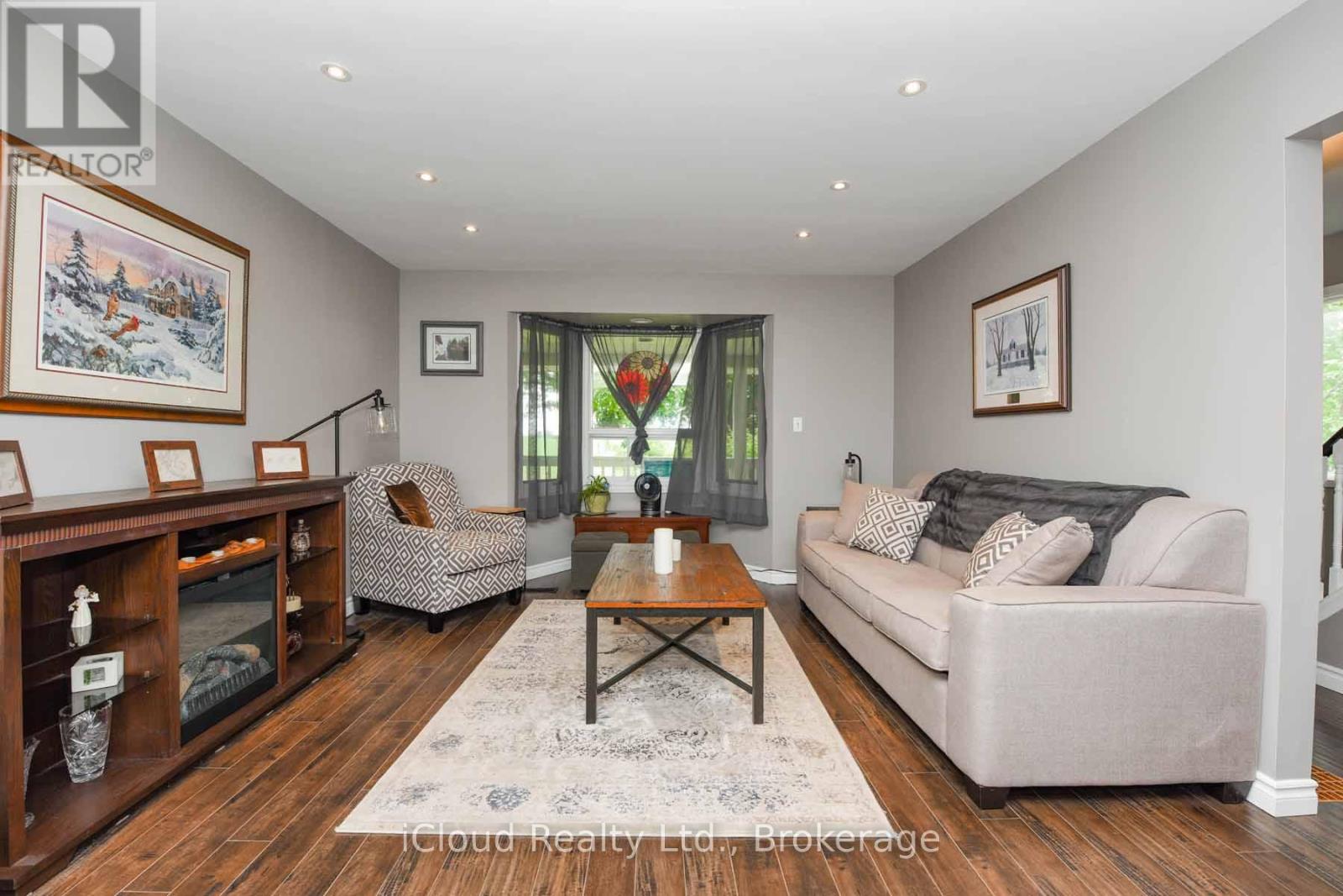 10738 Winston Churchill Boulevard, Halton Hills, Ontario  L7G 4S7 - Photo 5 - W13705998