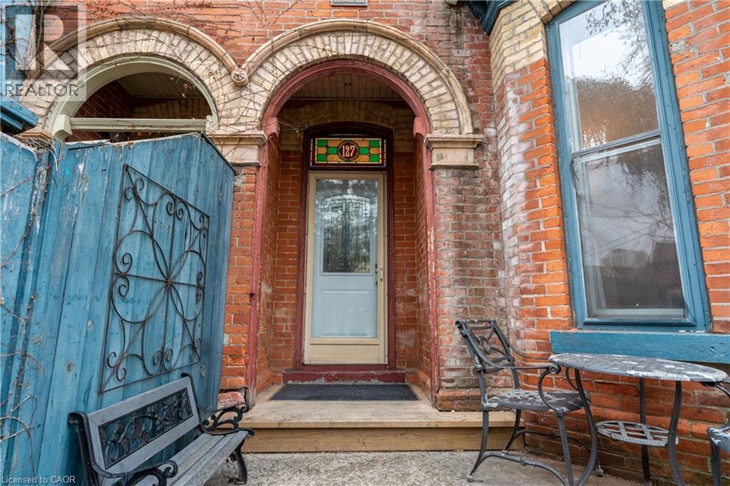 127 East Avenue S, Hamilton, Ontario  L8N 2T6 - Photo 2 - 40857829