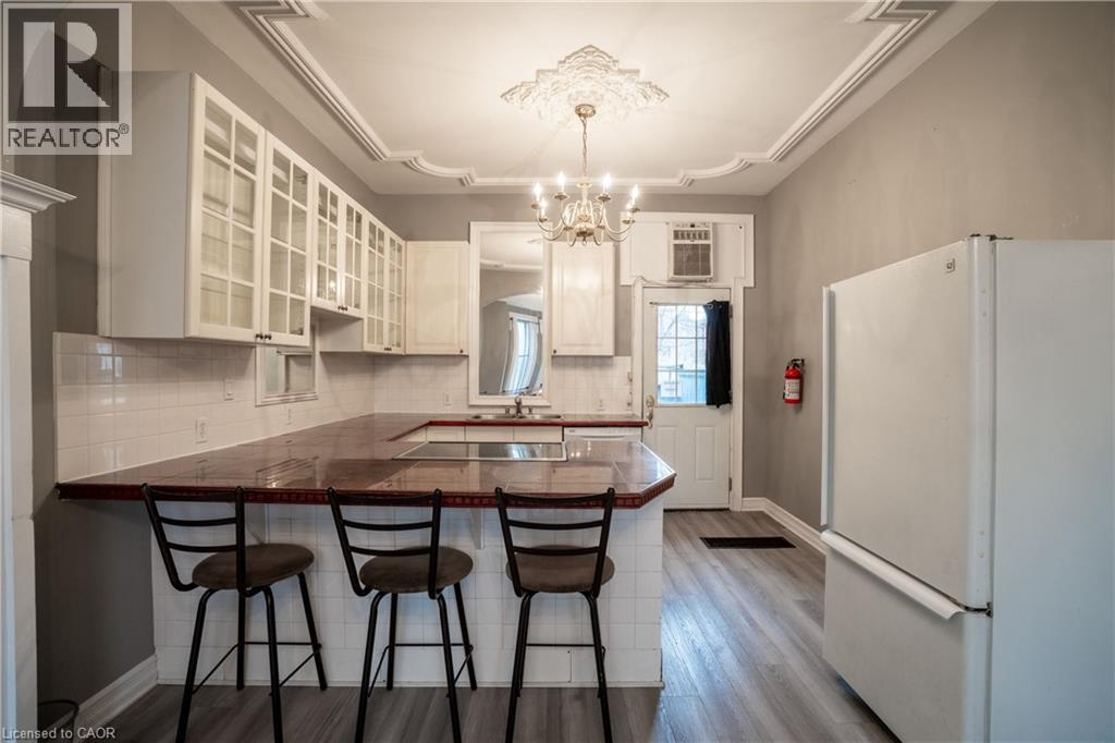 127 East Avenue S, Hamilton, Ontario  L8N 2T6 - Photo 6 - 40857829