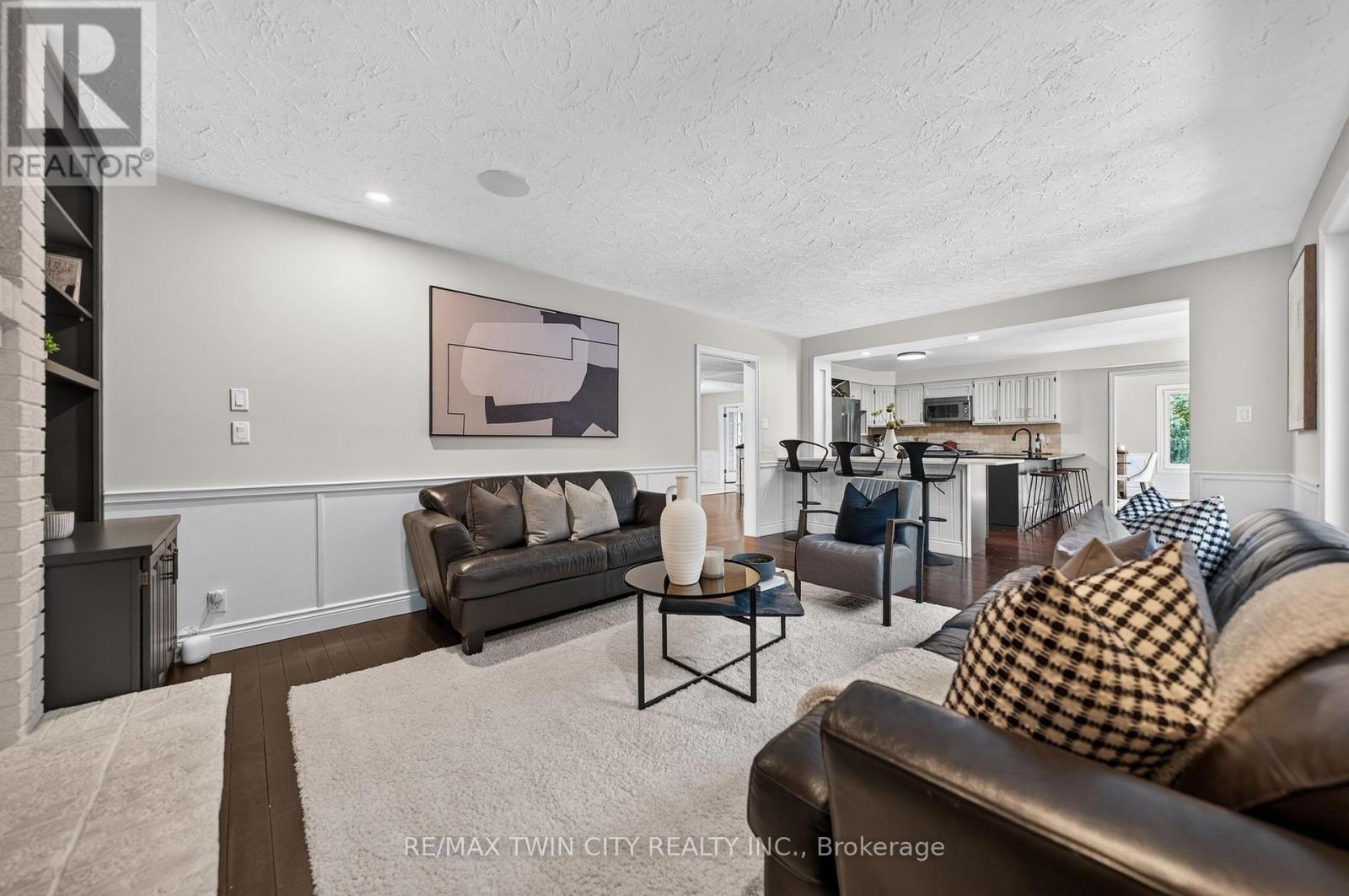 50 Roehampton Court, Kitchener, Ontario  N2A 3L1 - Photo 17 - X13705912