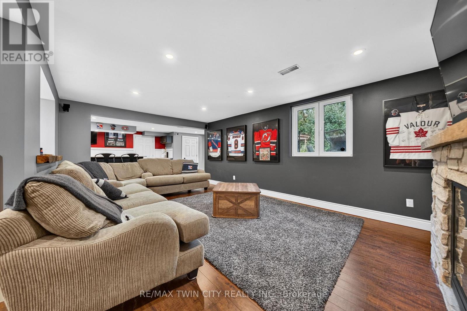 50 Roehampton Court, Kitchener, Ontario  N2A 3L1 - Photo 39 - X13705912