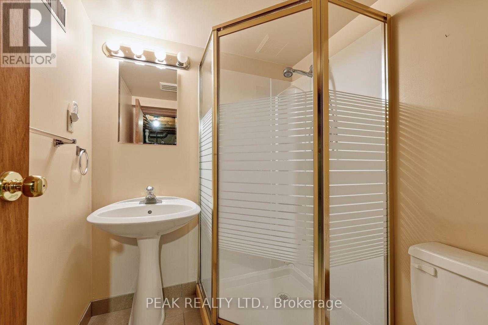 78 Belleview Avenue, Kitchener, Ontario  N2B 1G5 - Photo 26 - X13705934