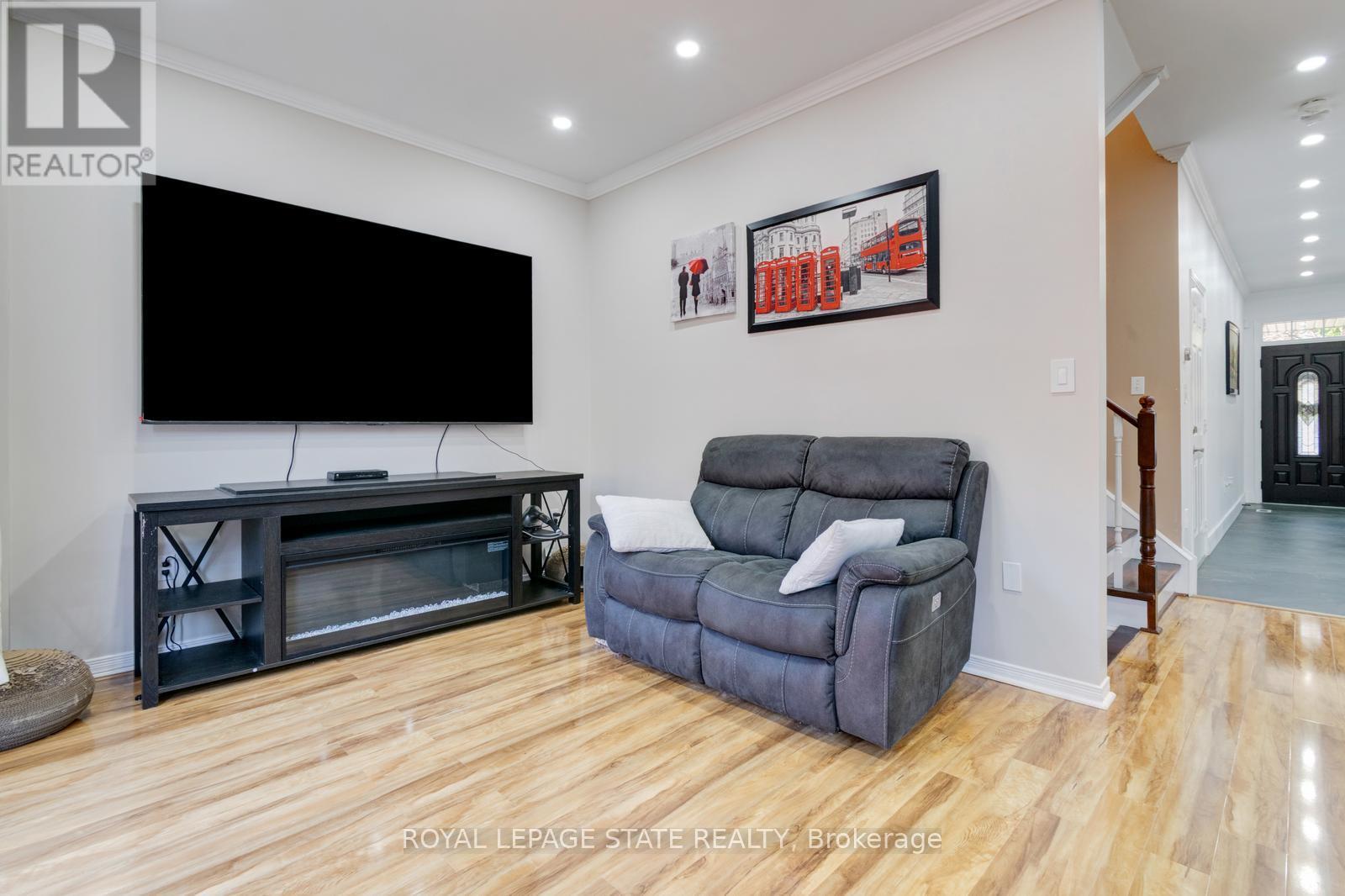 33 Panorama Way, Hamilton, Ontario  L8E 6C6 - Photo 19 - X13705938