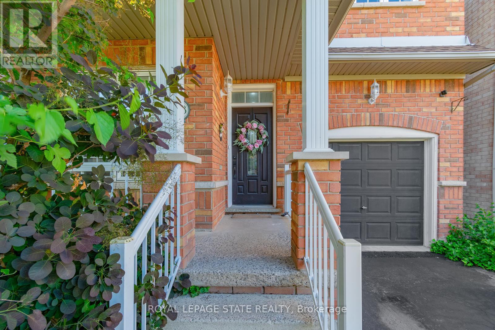 33 Panorama Way, Hamilton, Ontario  L8E 6C6 - Photo 4 - X13705938