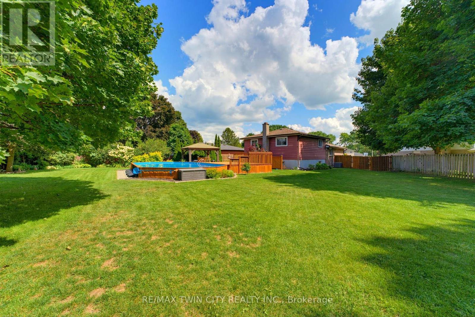 20 Clover Court, Brant, Ontario  N3L 3M7 - Photo 33 - X13706008