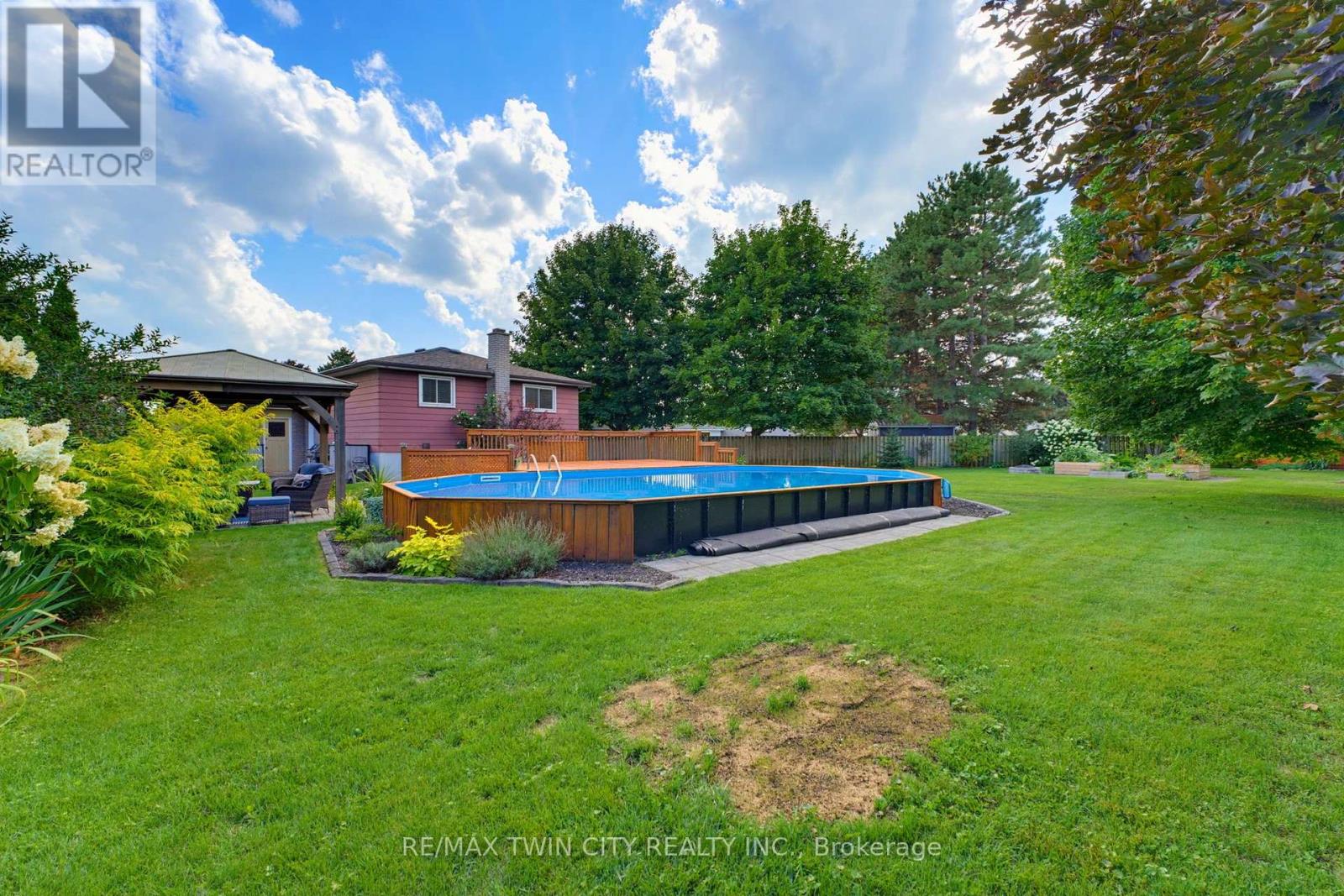 20 Clover Court, Brant, Ontario  N3L 3M7 - Photo 35 - X13706008
