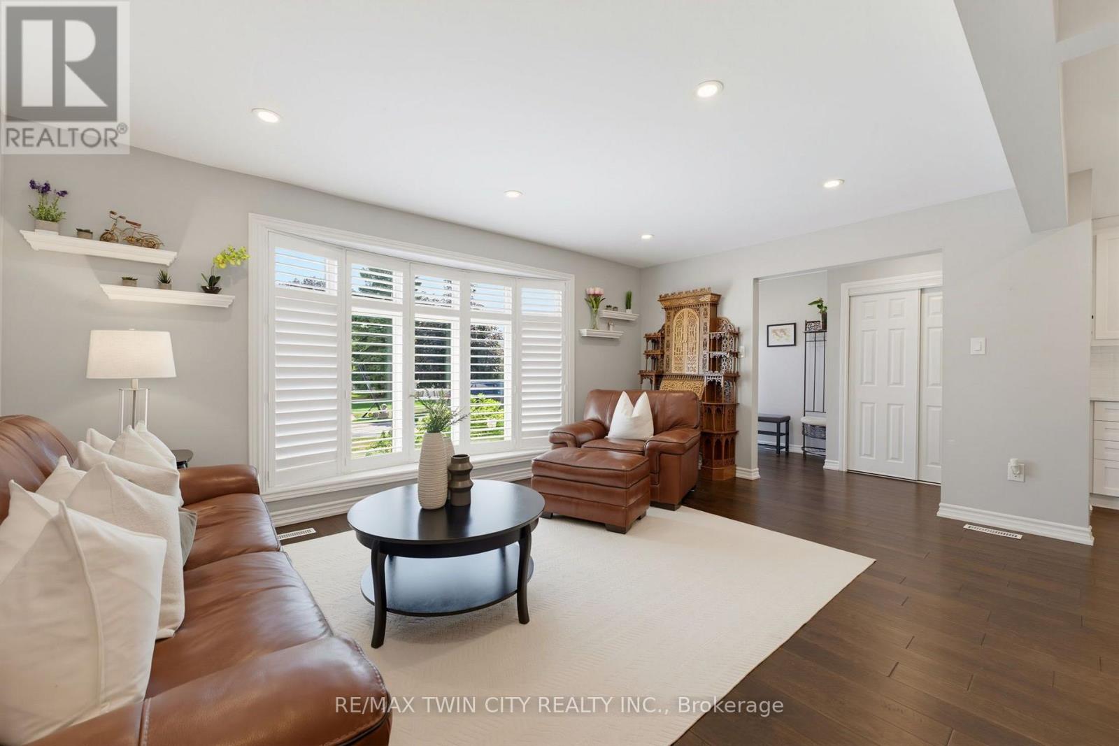 20 Clover Court, Brant, Ontario  N3L 3M7 - Photo 6 - X13706008
