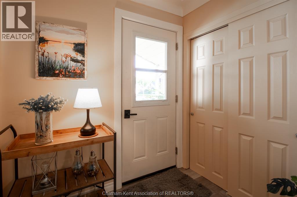 11 Oriole Parkway, Chatham, Ontario  N7M 5J5 - Photo 5 - 26020393