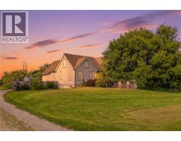 97 SMITH Road, Hamilton, Ontario