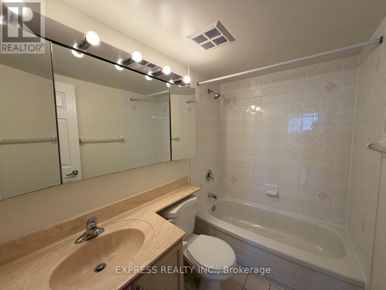 Ph11 - 39 Pemberton Avenue, Toronto, Ontario  M2M 4L6 - Photo 8 - C13703860