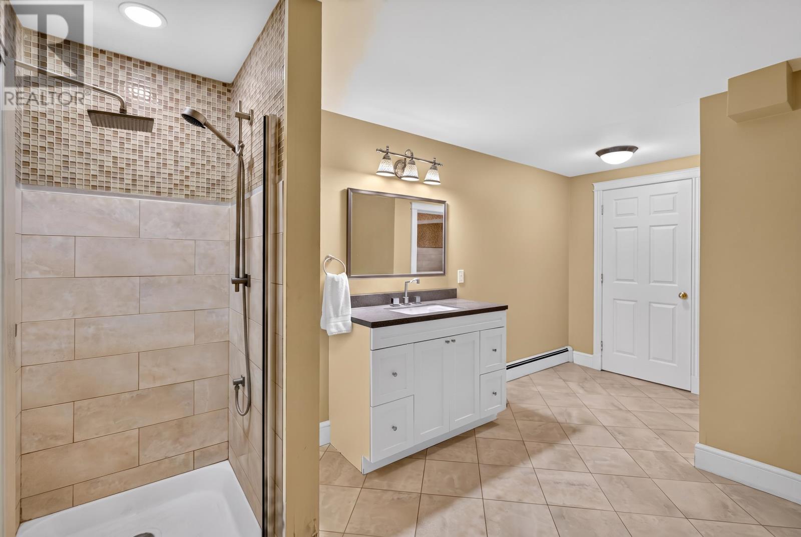 45 Brittany Drive, Charlottetown, Prince Edward Island  C1A 9L8 - Photo 44 - 202621305