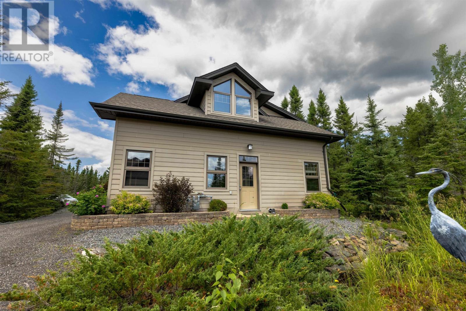 135 Mickelson Dr E, Mcgregor/ Shuniah Towship, Ontario  P7A 6N3 - Photo 12 - TB2602132