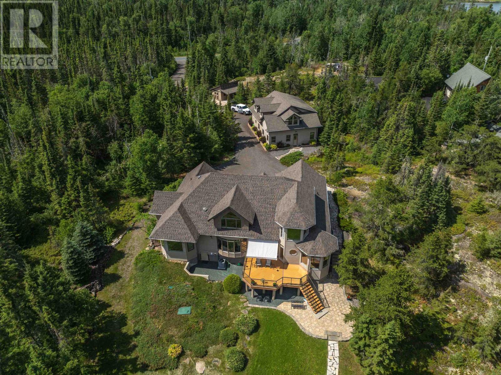 135 Mickelson Dr E, Mcgregor/ Shuniah Towship, Ontario  P7A 6N3 - Photo 4 - TB2602132