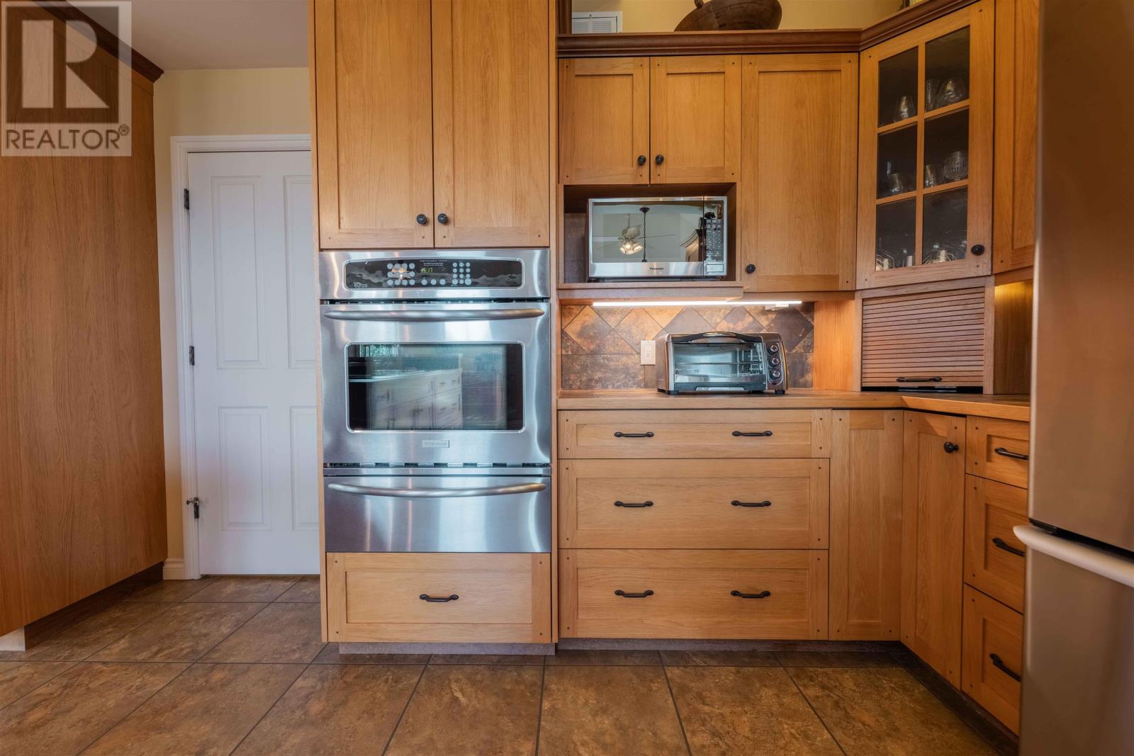 135 Mickelson Dr E, Mcgregor/ Shuniah Towship, Ontario  P7A 6N3 - Photo 28 - TB2602132