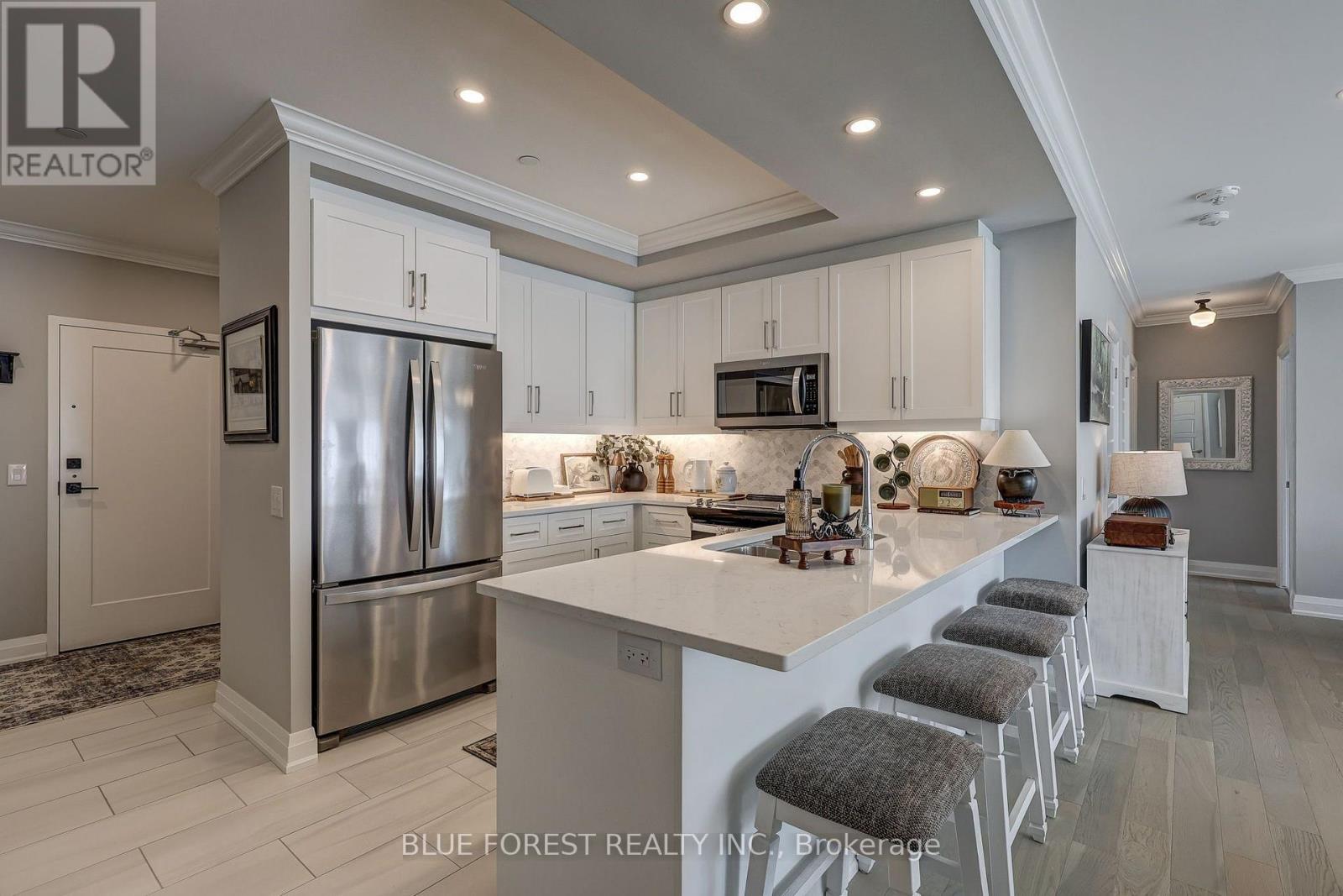 105 - 1975 Fountain Grass Drive, London South, Ontario  N6K 0M3 - Photo 6 - X13706030